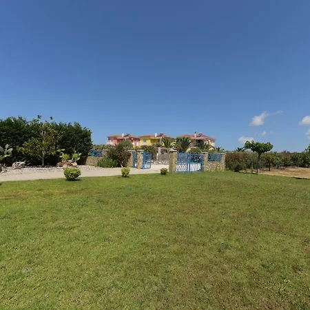Iridia Resort Villas Foiniki Exterior photo