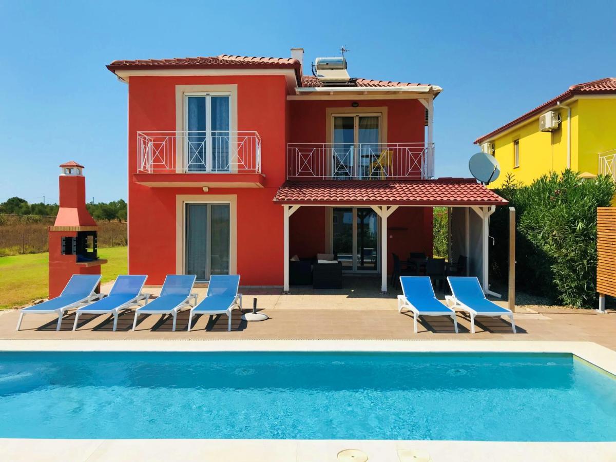 Iridia Villa *