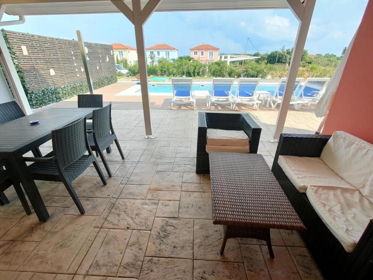 Iridia Villa *