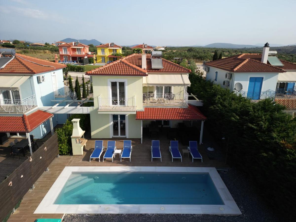 Villa Iridia Foiniki
