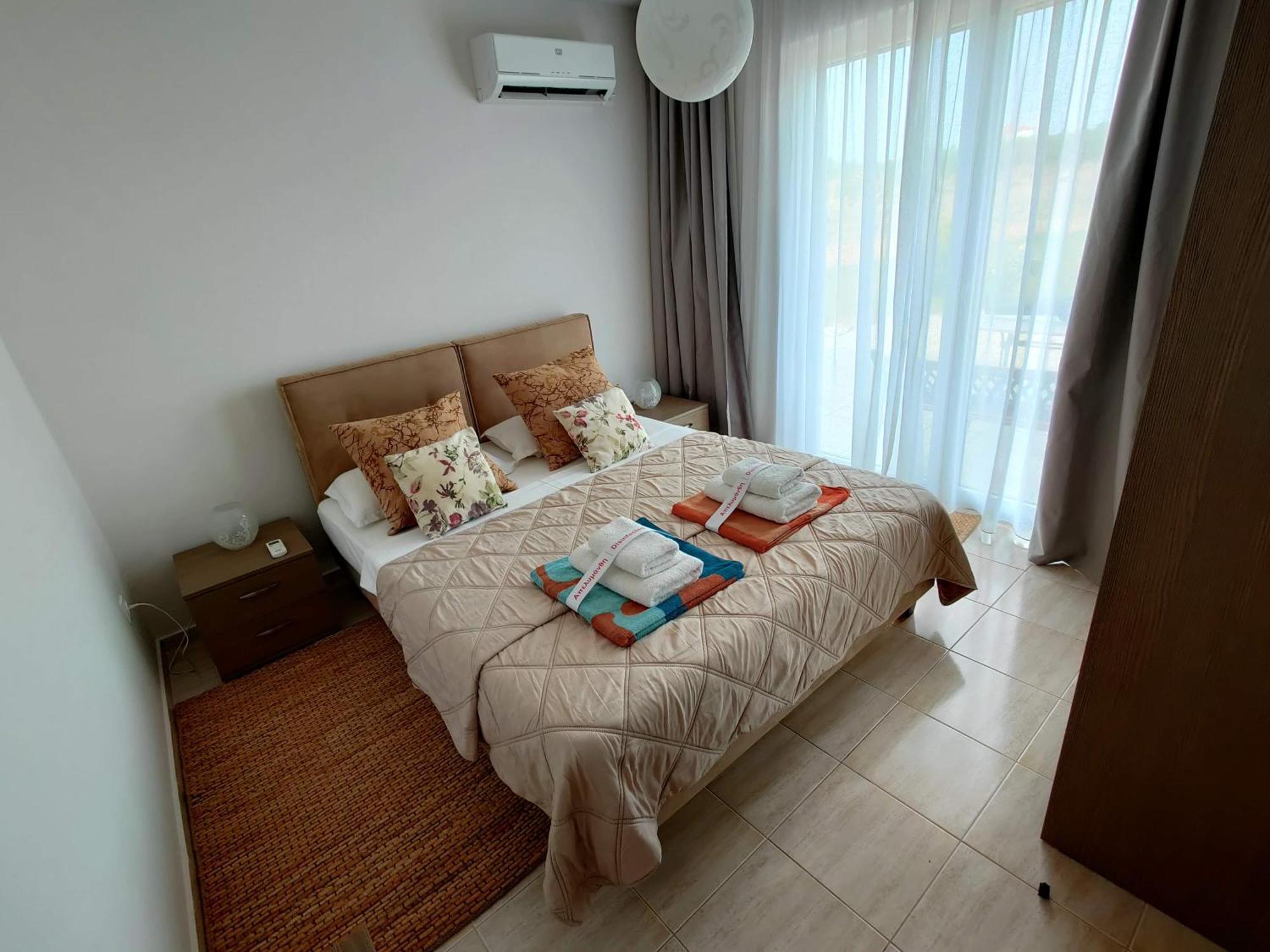 Iridia Villa Foiniki